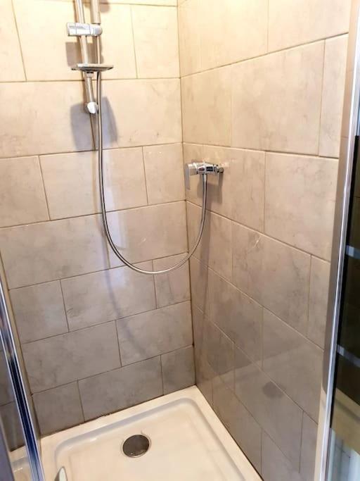 Le Jeanne 4/6 Couchages, Wifi, Sanctuaire Apartment ลูร์ด ภายนอก รูปภาพ